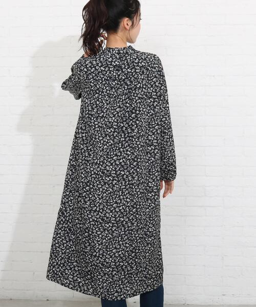 SHOO・LA・RUE（シューラルー）の「◆花柄ロングワンピース（ワンピース・レディース・ホワイト系その他6/ブラック系6/ブルー系5・00）」の5枚目の写真