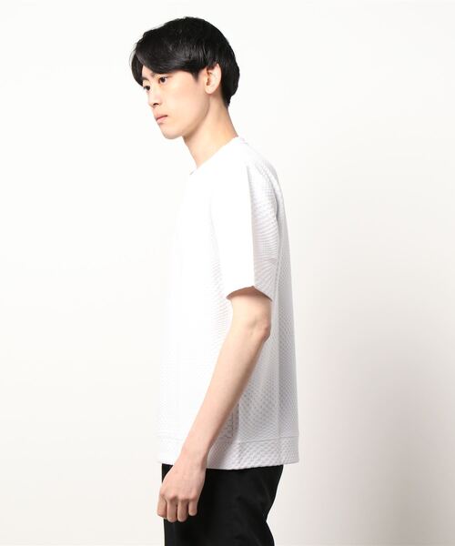 MONSIEUR NICOLE（ムッシュニコル）の「ジオメトリック柄 ジャカードカットソー（Tシャツ/カットソー・メンズ・ホワイト/ブラック/ピンク・MEDIUM/LARGE/X-LARGE）」の4枚目の写真