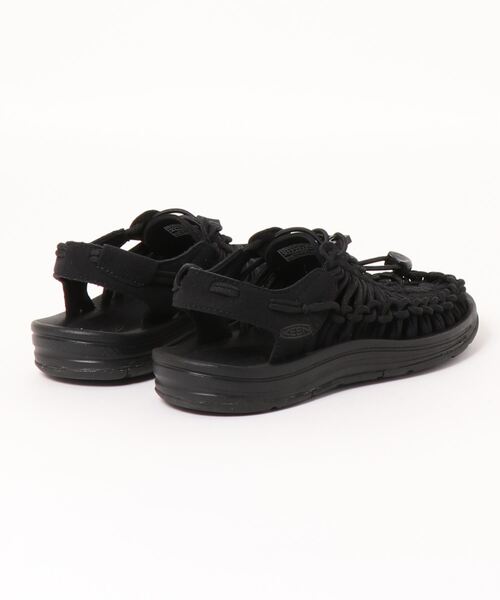 KEEN(キーン)の「KEEN UNEEK(サンダル・レディース・アイボリー/オフホワイト/ブラック・23/24)」の4枚目の写真