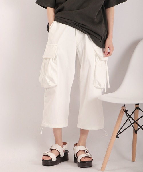SUGGESTION（サジェッション）の「SUGGESTION ワイドカーゴクロップドパンツ（カーゴパンツ・メンズ・グレイッシュベージュ/ブラック/ホワイト・M/L）」の11枚目の写真