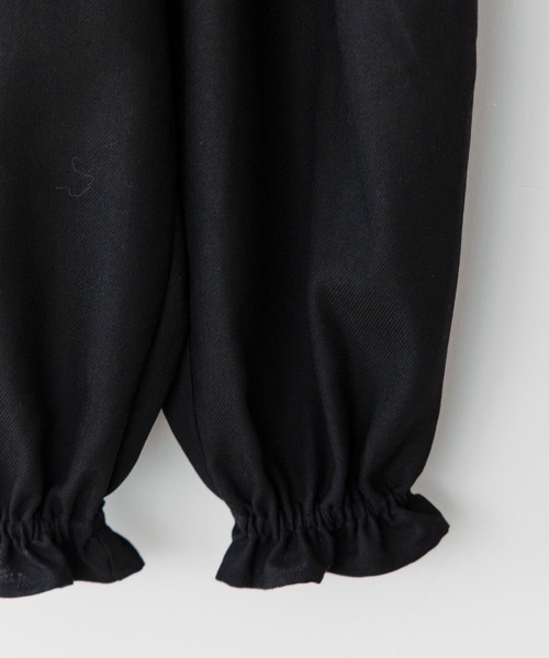 LOWRYS FARM（ローリーズファーム）の「メンアサフリルサロペット　277683（サロペット/オーバーオール・キッズ・ブラック/ブラウン/アイボリー・110cm/120cm/130cm/140cm/150cm）」の18枚目の写真