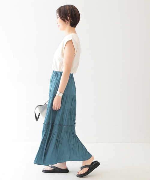 journal standard L'essage(ジャーナルスタンダードレサージュ)の「シャーリングティアードスカート(スカート・レディース・グレー/ベージュ系その他/ブルー系その他・FREE)」の22枚目の写真