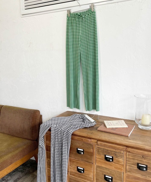 LIAN（リアン）の「ギンガムチェックプリーツパンツ（その他パンツ・レディース・ブラック/グリーン・FREE）」の11枚目の写真