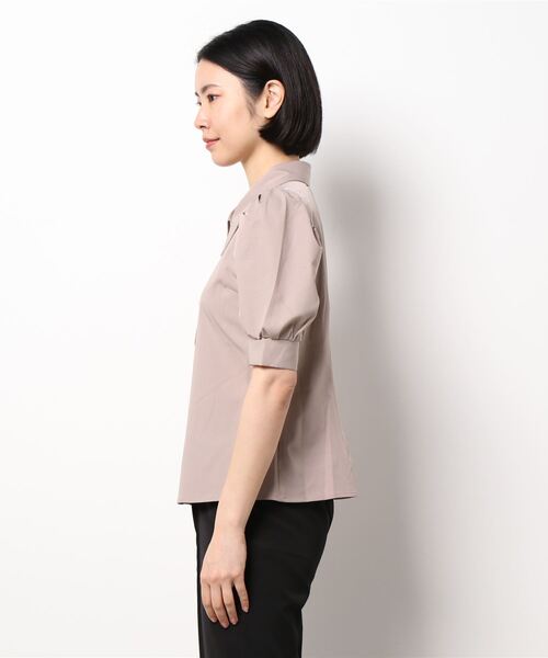 ADIRA（アディラ）の「アソートボタンブラウス（シャツ/ブラウス・レディース・ホワイト/ピンクベージュ・MEDIUM）」の13枚目の写真