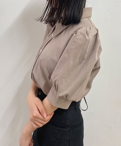 ADIRA（アディラ）の「アソートボタンブラウス（シャツ/ブラウス・レディース・ホワイト/ピンクベージュ・MEDIUM）」の7枚目の写真