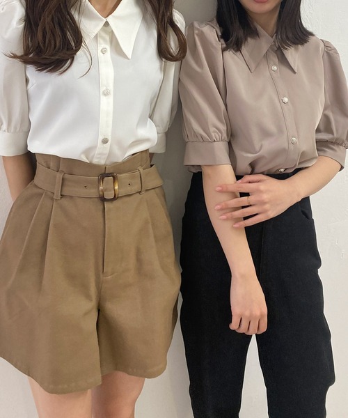 ADIRA（アディラ）の「アソートボタンブラウス（シャツ/ブラウス・レディース・ホワイト/ピンクベージュ・MEDIUM）」の5枚目の写真