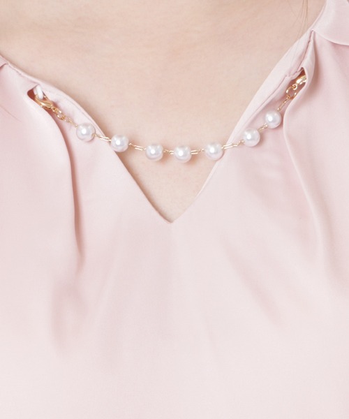 Lace Ladies(レースレディース)の「パールチェーンVネック半袖ブラウス(シャツ/ブラウス・レディース・ピンク/ホワイト・L/M/S)」の11枚目の写真