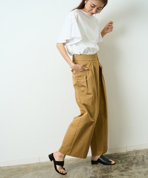 HERENCIA（ヘレンチア）の「アシンメトリー ラップ風 ワイドタックパンツ（その他パンツ・レディース・ベージュ/ライトカーキ・MEDIUM）」の10枚目の写真