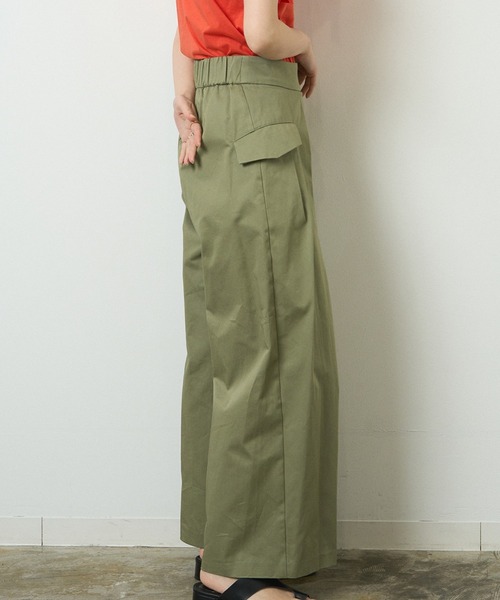 HERENCIA（ヘレンチア）の「アシンメトリー ラップ風 ワイドタックパンツ（その他パンツ・レディース・ベージュ/ライトカーキ・MEDIUM）」の18枚目の写真