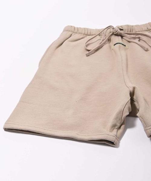 FOG ESSENTIALS(エフオージーエッセンシャルズ)の「FOG ESSENTIALS エフオージーエッセンシャルズ EMB スウェット ハーフパンツ(スウェットパンツ・メンズ・ベージュ/グレー・L/M)」の9枚目の写真