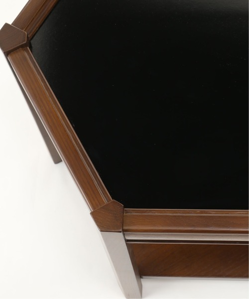 ACME FURNITURE（アクメファニチャー）の「BROOKS HEXAGON TABLE