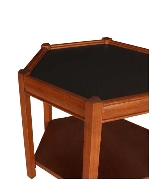 ACME FURNITURE（アクメファニチャー）の「BROOKS HEXAGON TABLE