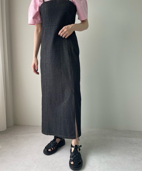 LE MORE（リモア）の「デニムキャミワンピ（ワンピース・レディース・ネイビー/ブラック/アイボリー・FREE）」の5枚目の写真