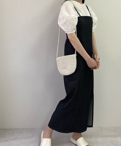 LE MORE（リモア）の「デニムキャミワンピ（ワンピース・レディース・ネイビー/ブラック/アイボリー・FREE）」の11枚目の写真