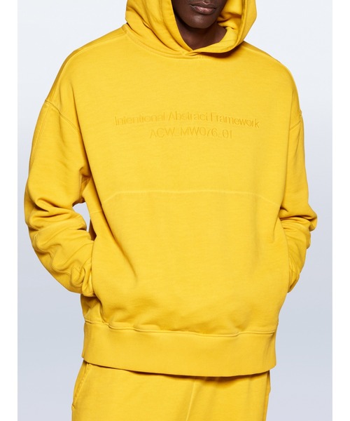 A-COLD-WALL*（アコールドウォール）の「OVERDYE HOODIE（パーカー・メンズ・イエロー/グリーン/ワインレッド・L/XL/M）」の11枚目の写真