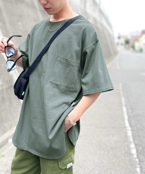 classicalelf(クラシカルエルフ)の「綿100%、USAコットン裾ラウンドビッグシルエットTee(Tシャツ/カットソー・メンズ・ホワイト/ブラック/ブルー・MEDIUM/LARGE/X-LARGE)」の3枚目の写真
