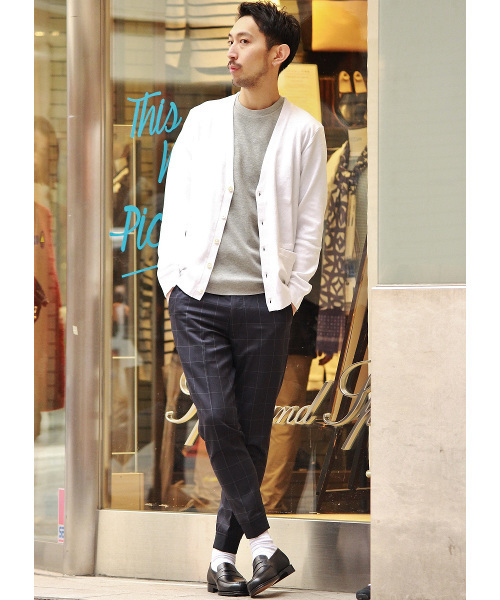 EDIFICE（エディフィス）の「◇セイケイスムースVカーデ（カーディガン/ボレロ・メンズ・ネイビー/マスタード/チャコールグレー/ホワイト・44/48/46）」の6枚目の写真