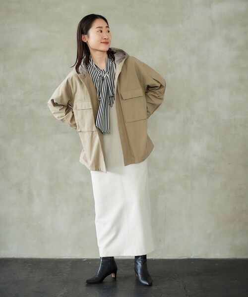 le.coeur blanc(ルクールブラン)の「キルティングコンビミリタリージャケット(ミリタリージャケット・レディース・ベージュ/カーキオリーブ・38)」の19枚目の写真