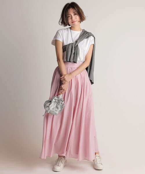 23区（ニジュウサンク）の「ナイロンタスラン ギャザーマキシ