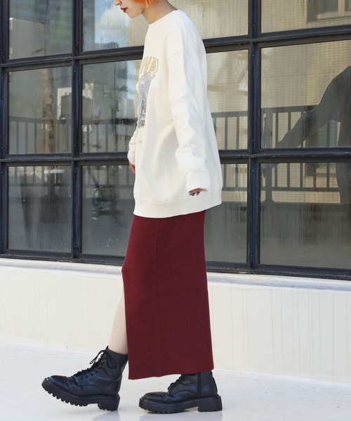 PBLIM（ページボーイリム）の「PAGEBOYLIM/WEB限定ロックグラフィックスウェット（スウェット・レディース・ブラック/パープル/オフホワイト・MEDIUM/LARGE）」の7枚目の写真