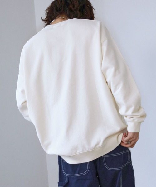 PBLIM（ページボーイリム）の「PAGEBOYLIM/WEB限定ロックグラフィックスウェット（スウェット・レディース・ブラック/パープル/オフホワイト・MEDIUM/LARGE）」の9枚目の写真