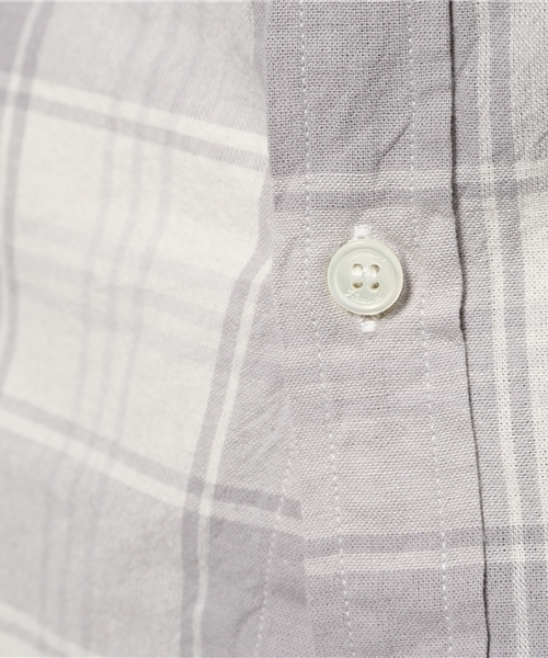 JOURNAL STANDARD（ジャーナルスタンダード）の「シャンブレーチェックレギュラーカラーシャツ # （シャツ/ブラウス・メンズ・ライトグレー/コバルトブルー/ライトグリーン・LARGE/MEDIUM）」の12枚目の写真