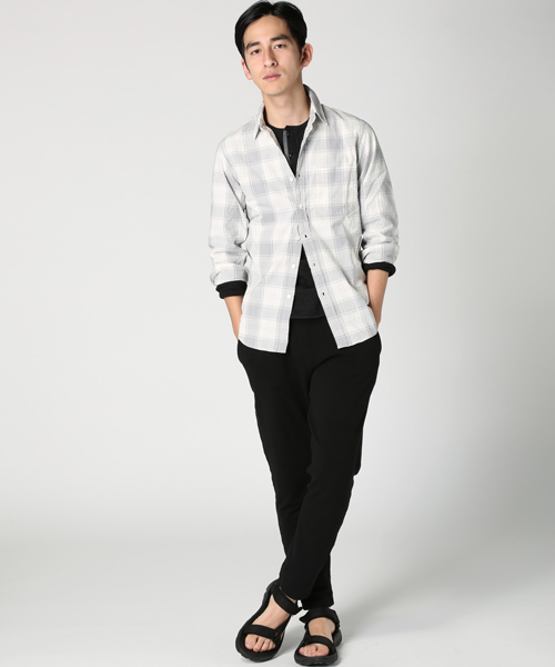 JOURNAL STANDARD（ジャーナルスタンダード）の「シャンブレーチェックレギュラーカラーシャツ # （シャツ/ブラウス・メンズ・ライトグレー/コバルトブルー/ライトグリーン・LARGE/MEDIUM）」の16枚目の写真