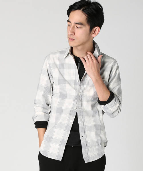 JOURNAL STANDARD（ジャーナルスタンダード）の「シャンブレーチェックレギュラーカラーシャツ # （シャツ/ブラウス・メンズ・ライトグレー/コバルトブルー/ライトグリーン・LARGE/MEDIUM）」の22枚目の写真