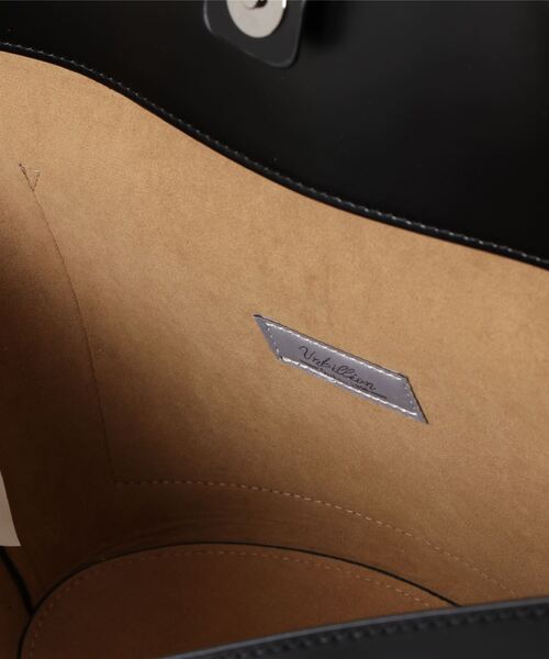 Three Four Time（ｽﾘｰﾌｫｰﾀｲﾑ）の「【cache cache / カシュカシュ】変形PUクラッチバッグ（クラッチバッグ・レディース・ブラック/ラベンダー・FREE）」の5枚目の写真