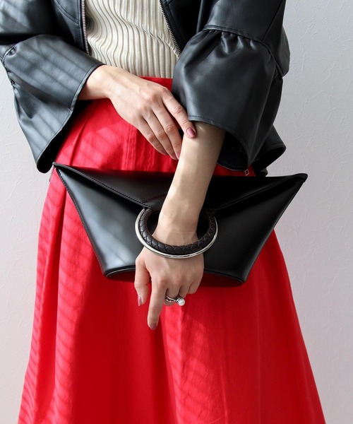 Three Four Time（ｽﾘｰﾌｫｰﾀｲﾑ）の「【cache cache / カシュカシュ】変形PUクラッチバッグ（クラッチバッグ・レディース・ブラック/ラベンダー・FREE）」の20枚目の写真