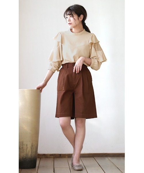 e-zakkamania stores（イーザッカマニアストアーズ）の「フリルスリーブ スタンドカラーブラウス（シャツ/ブラウス・レディース・ベージュ/オフホワイト・M）」の5枚目の写真