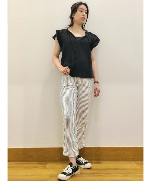 GAP(ギャップ)の「クリンクルガーゼ フリッタースリーブトップス(シャツ/ブラウス・レディース・ブラック/オフホワイト/オレンジ・XS/S/M/L/XXS)」の10枚目の写真