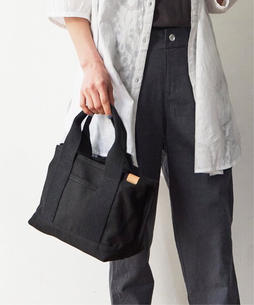 LBC（エルビーシー）の「キャンバス仕切りミニトートバッグ（トートバッグ・レディース・オフホワイト/イエロー/オレンジ/グリーン/ブラック/ピンク/ブルー・FREE）」の12枚目の写真