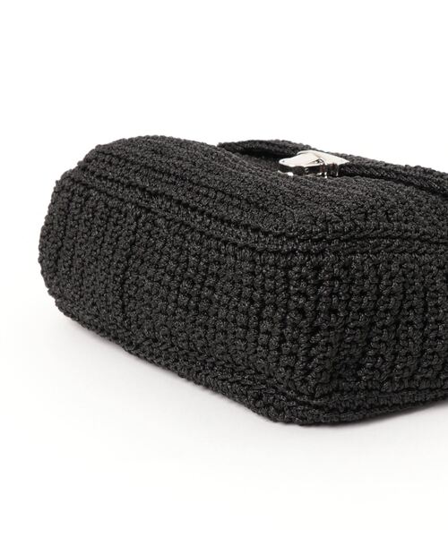 natural couture(ナチュラルクチュール)の「差込金具ワンハンドル手編みトートバッグ(ショルダーバッグ・レディース・ブラック/ベージュ/ピンク・FREE)」の8枚目の写真