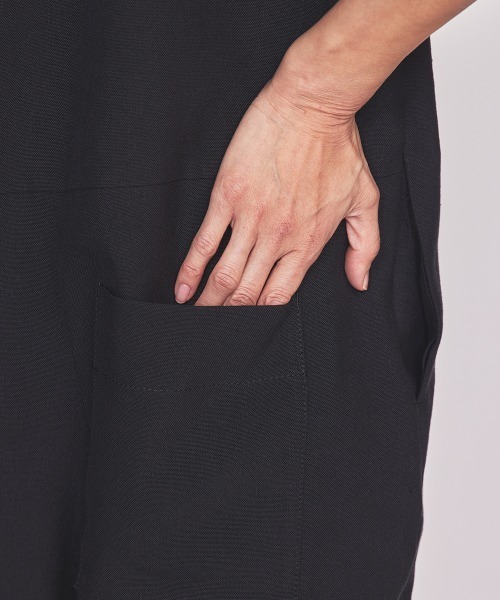 DOUBLE STANDARD CLOTHING（ダブルスタンダードクロージング）の「リネンシャツコンビネゾン（サロペット/オーバーオール・レディース・ロイヤルブルー/ブラック・38/36）」の12枚目の写真