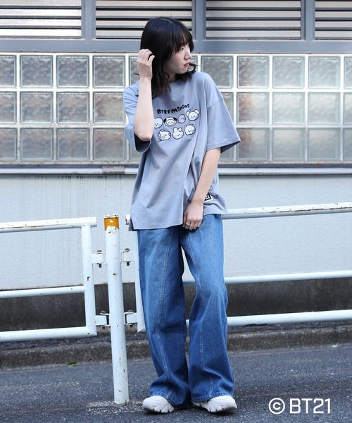 Right-on(ライトオン)の「BT21mininiT(Tシャツ/カットソー・レディース・ブルー/ダークグレー・M/L)」の8枚目の写真