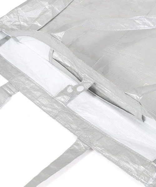 Figments（フィグメンツ）の「クリアポケットBIGトート（ショルダーバッグ・レディース・ホワイト/シルバー・FREE）」の3枚目の写真