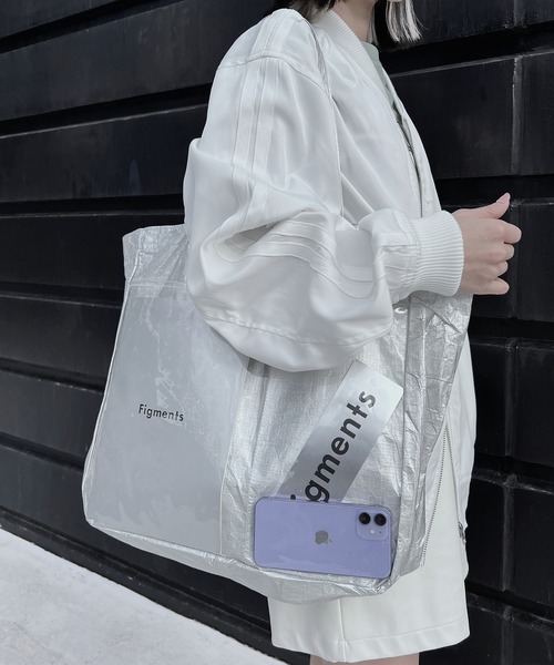 Figments（フィグメンツ）の「クリアポケットBIGトート（ショルダーバッグ・レディース・ホワイト/シルバー・FREE）」の18枚目の写真