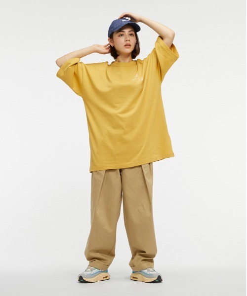 NIKE(ナイキ)の「ナイキ スポーツウェア メンズ Tシャツ / Nike Sportswear Men's T-Shirt(Tシャツ/カットソー・メンズ・ブラック/イエロー系その他/ホワイト・XL/M/L/S/2XL)」の22枚目の写真