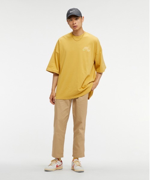 NIKE(ナイキ)の「ナイキ スポーツウェア メンズ Tシャツ / Nike Sportswear Men's T-Shirt(Tシャツ/カットソー・メンズ・ブラック/イエロー系その他/ホワイト・XL/M/L/S/2XL)」の16枚目の写真