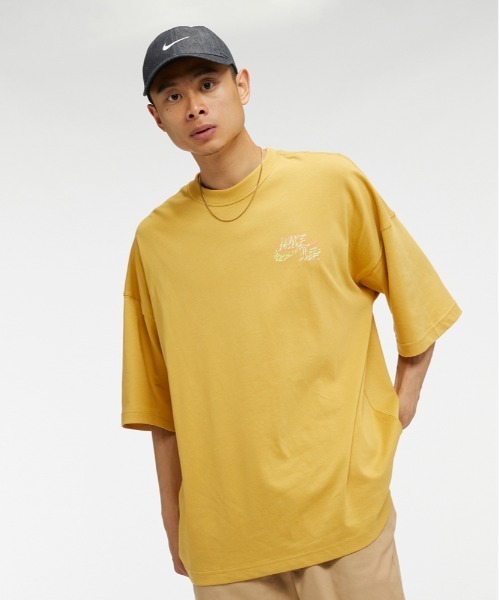NIKE(ナイキ)の「ナイキ スポーツウェア メンズ Tシャツ / Nike Sportswear Men's T-Shirt(Tシャツ/カットソー・メンズ・ブラック/イエロー系その他/ホワイト・XL/M/L/S/2XL)」の19枚目の写真