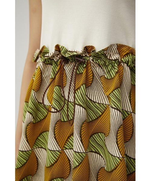 AZUL by moussy（アズールバイマウジー）の「DOCKING DRAWSTRING ONEPIECE/ドッキングドローストリングワンピース（ワンピース・レディース・ホワイト系その他/ブラック系その他・SMALL/MEDIUM）」の19枚目の写真