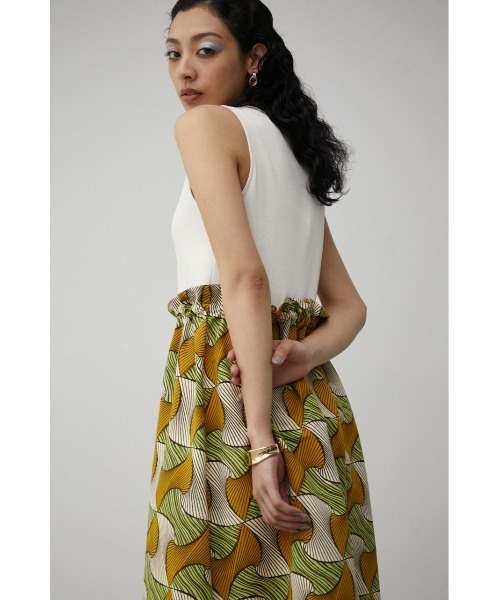 AZUL by moussy（アズールバイマウジー）の「DOCKING DRAWSTRING ONEPIECE/ドッキングドローストリングワンピース（ワンピース・レディース・ホワイト系その他/ブラック系その他・SMALL/MEDIUM）」の3枚目の写真