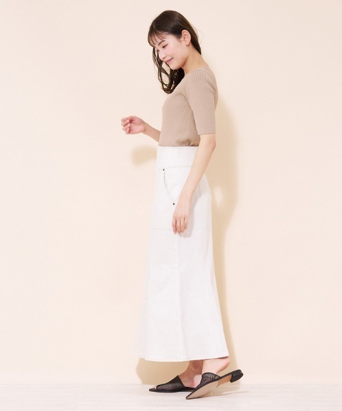 en recre（アンレクレ）の「【BEATRICE】五分袖リブニット（ニット/セーター・レディース・Beige/オフホワイト/ブラック・2）」の16枚目の写真