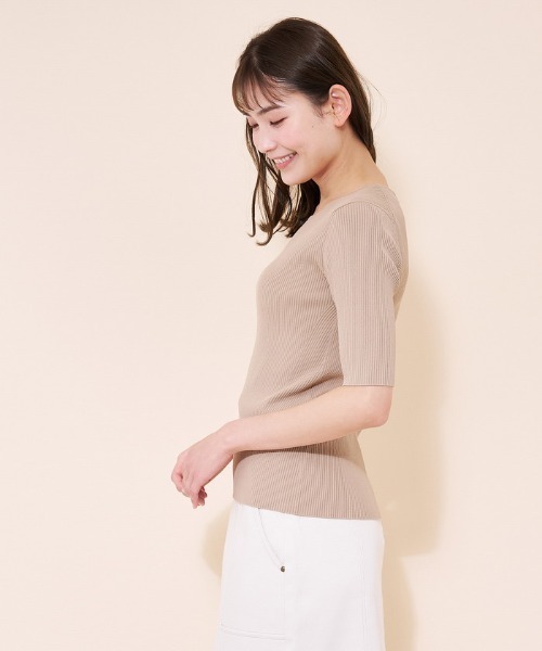 en recre（アンレクレ）の「【BEATRICE】五分袖リブニット（ニット/セーター・レディース・Beige/オフホワイト/ブラック・2）」の19枚目の写真
