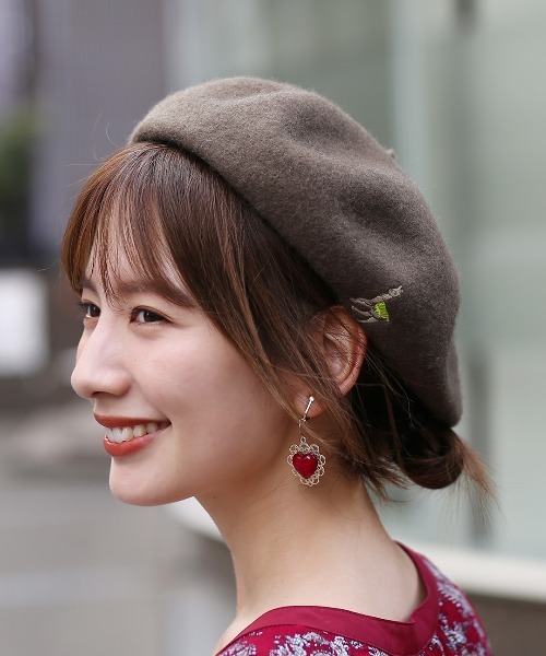 チチカカ（チチカカ）の「ワンポイントリャマベレー帽（ハンチング/ベレー帽・レディース・グリーン/ブラウン/ブラック/ライトグレー・FREE）」の3枚目の写真