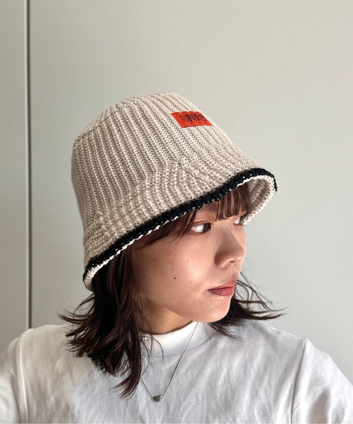 UNIVERSAL OVERALL（ユニバーサルオーバーオール）の「つば先配色ニットバケハ（ハット・メンズ・アイボリー/ブラック/ホワイト/ブラック系その他・FREE）」の10枚目の写真