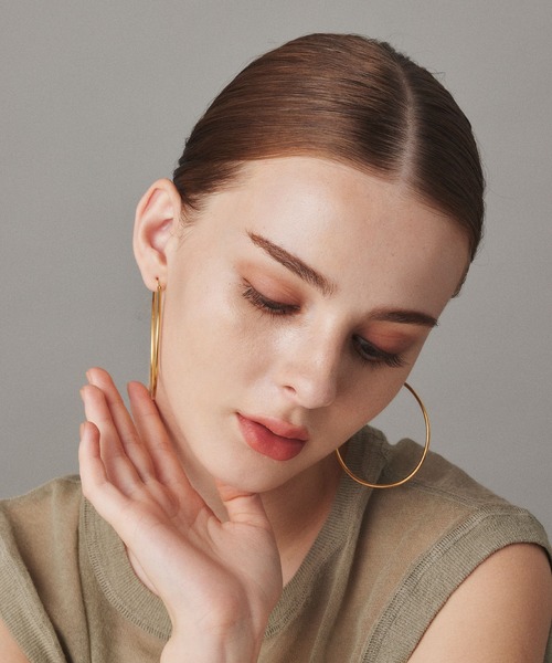 CENE(セネ)の「【CENE】セネ/ループピアス60mm(ピアス(両耳用)・レディース・ゴールド/シルバー・FREE)」の16枚目の写真