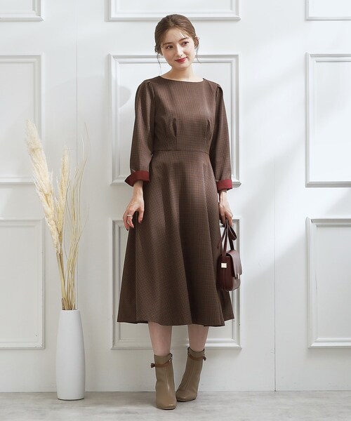 couture brooch（クチュールブローチ）の「◆【自分好みに七変化】配色ポイントワンピース（ワンピース・レディース・ブラウン系2/ベージュ系1・38/42/40/36）」の18枚目の写真