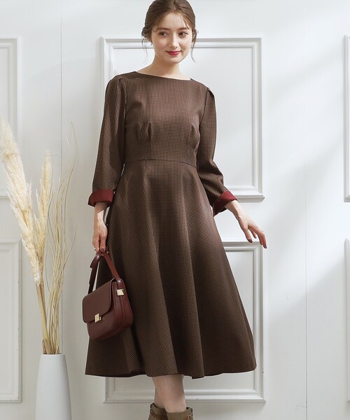 couture brooch（クチュールブローチ）の「◆【自分好みに七変化】配色ポイントワンピース（ワンピース・レディース・ブラウン系2/ベージュ系1・38/42/40/36）」の3枚目の写真